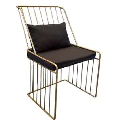Silla Camila con cojín negro